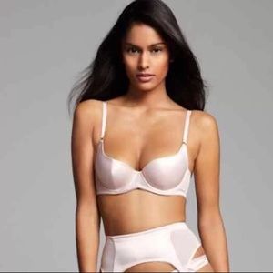 L’Agent by Agent Provocateur Penelope Bra
